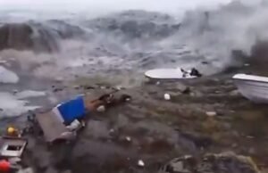 રશિયાના કુરિલ ટાપુઓ અને જાપાનના મોટા ઉત્તરીય ટાપુ હોક્કાઇડોના દરિયાકાંઠાના વિસ્તારોમાં સુનામી